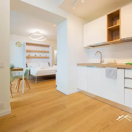 Daire Waterfront Lux| Studio|a/c|parking|gym|wifi By Tilo *